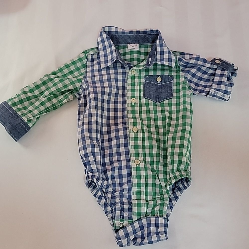 Gap baby blue green plaid onesie 100 percent cotton size 6 to 12 months
